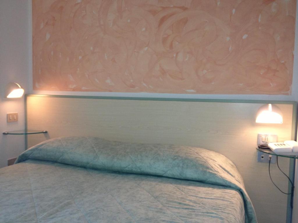Hotel Rivamare Massignano Pokoj fotografie