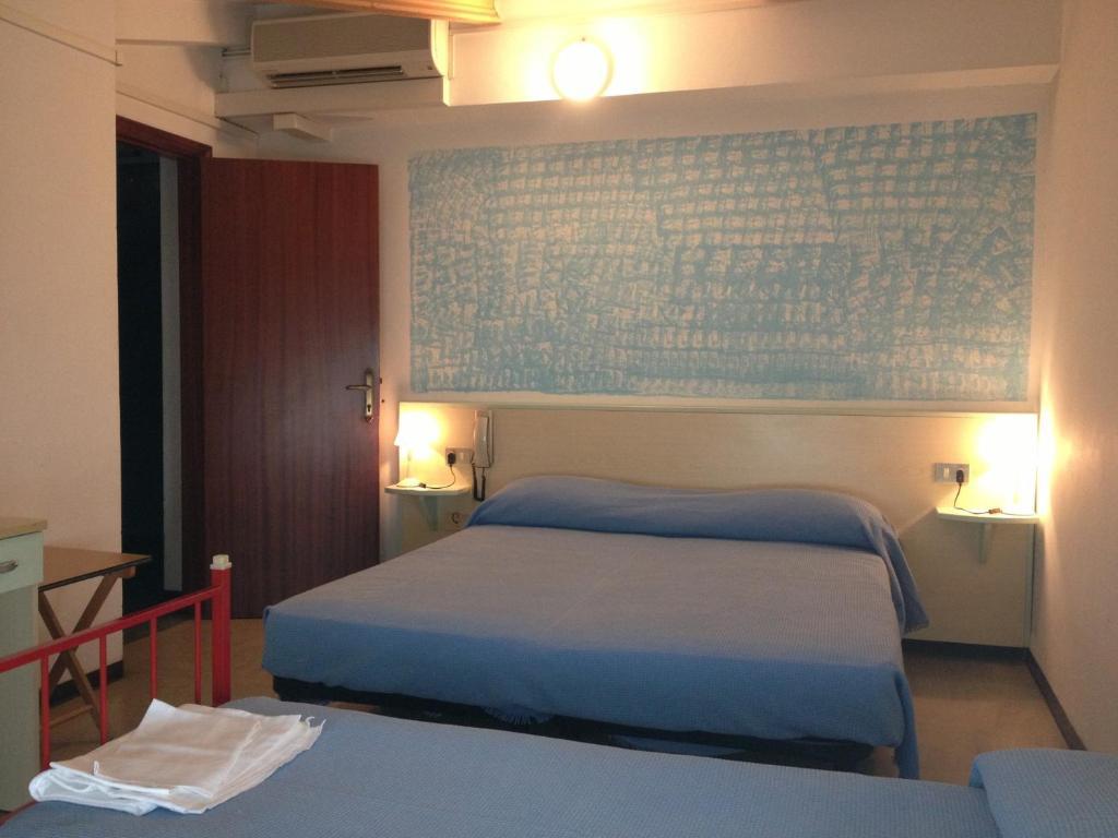Hotel Rivamare Massignano Pokoj fotografie